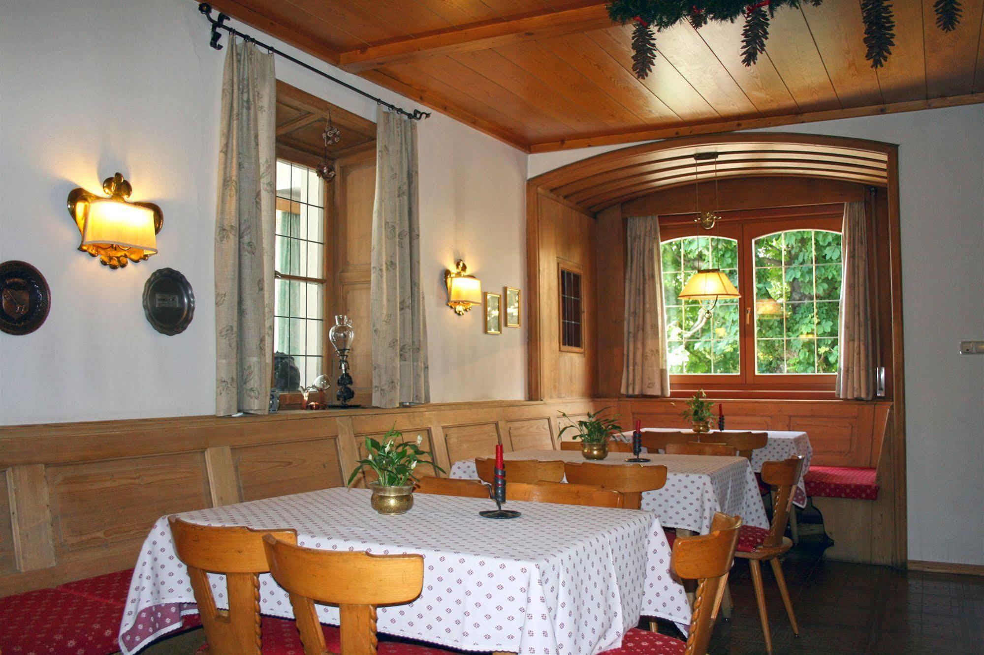 Hotel Dolomiti Madonna Ortisei Exterior photo